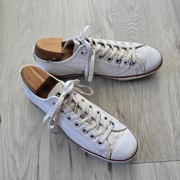 Converse | Chuck Taylor's All-Star white leather low-top sneakers | MENS 9.5 - Picture 2 of 9